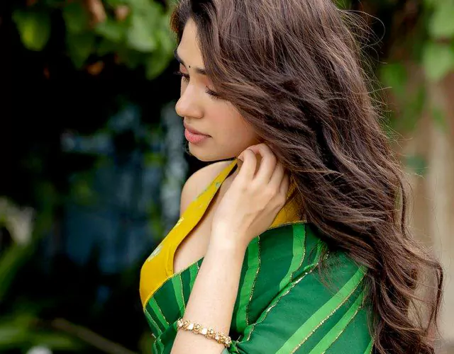 Krithi Shetty Green Saree Photos